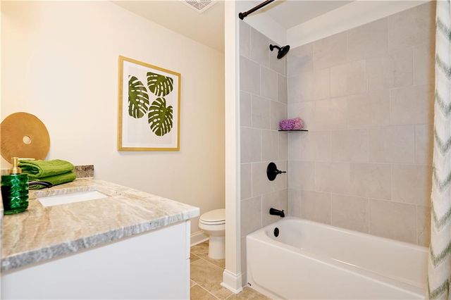 1376 Sunny Valley Lane, Braselton, GA 30517