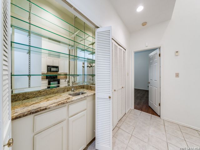 178 Oakwell Farms, San Antonio, TX 78218