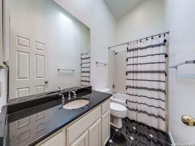 178 Oakwell Farms, San Antonio, TX 78218