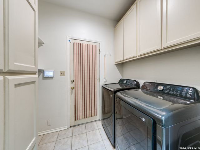 178 Oakwell Farms, San Antonio, TX 78218