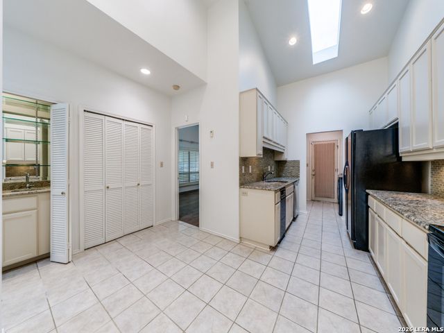 178 Oakwell Farms, San Antonio, TX 78218