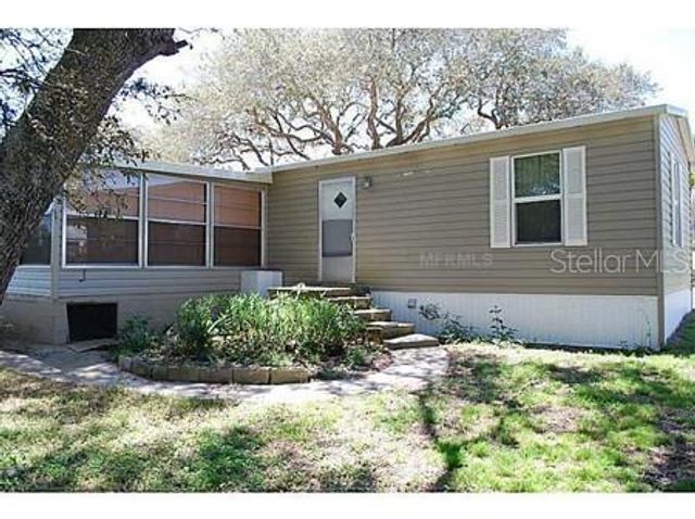 25624 MADISON STREET, Astatula, FL 34705