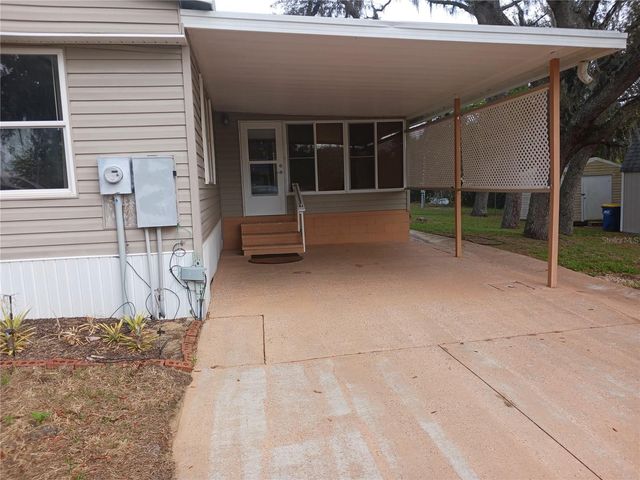 25624 MADISON STREET, Astatula, FL 34705