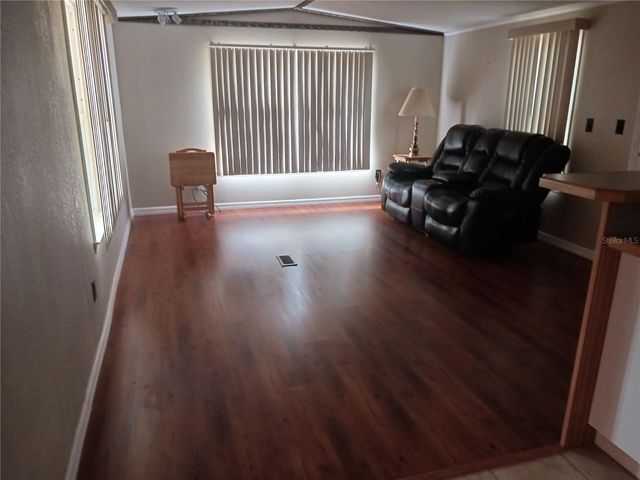 25624 MADISON STREET, Astatula, FL 34705