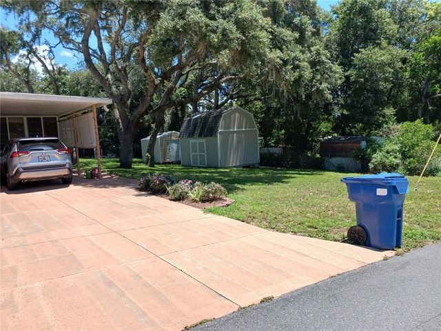 25624 MADISON STREET, Astatula, FL 34705