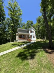 790 Puckett Hollow Rd, Centerville, TN 37033