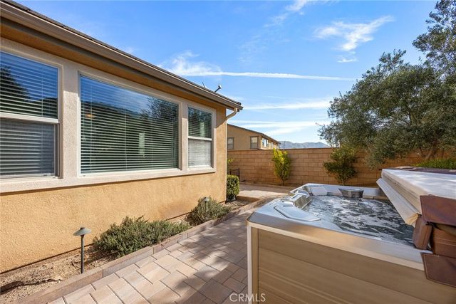 26261 Santiago Canyon, Corona, CA 92883