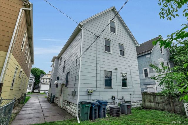 55 Mount Vernon Avenue, West Seneca, NY 14210