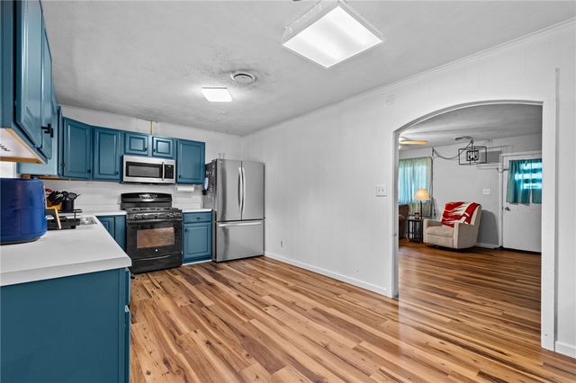 1906 Sisco Avenue, Springdale, AR 72762