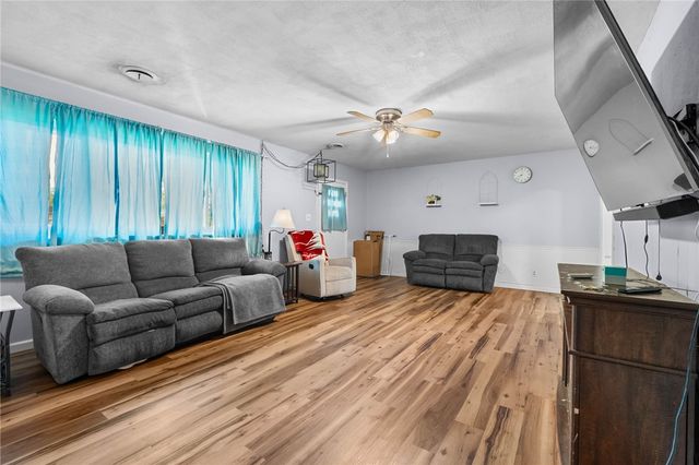 1906 Sisco Avenue, Springdale, AR 72762