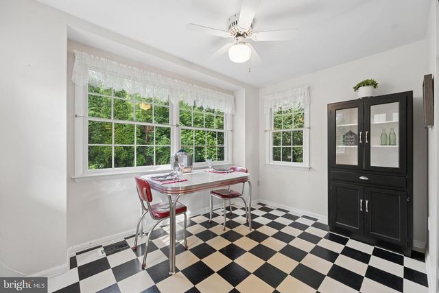 124 CHESTNUT AVE, Washington Grove, MD 20880