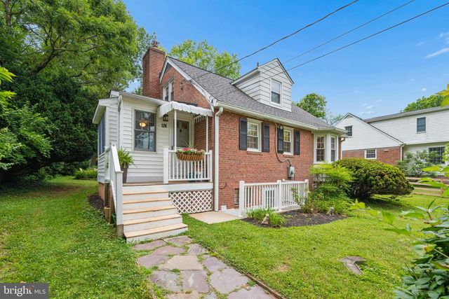 124 CHESTNUT AVE, Washington Grove, MD 20880
