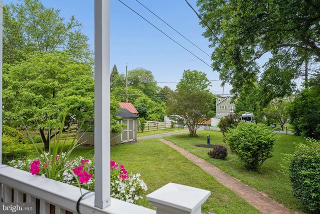 124 CHESTNUT AVE, Washington Grove, MD 20880