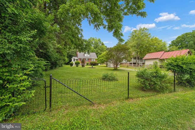124 CHESTNUT AVE, Washington Grove, MD 20880