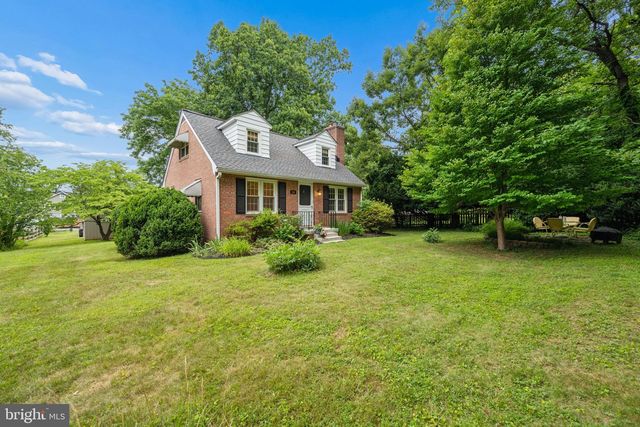 124 CHESTNUT AVE, Washington Grove, MD 20880