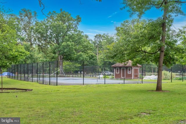 124 CHESTNUT AVE, Washington Grove, MD 20880