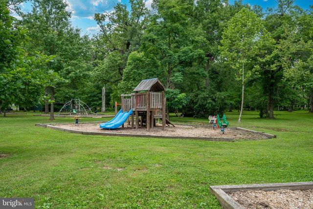 124 CHESTNUT AVE, Washington Grove, MD 20880
