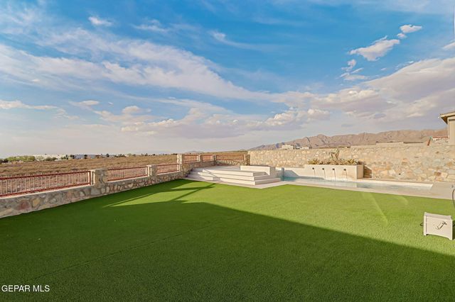 7437 CAVESON Road, El Paso, TX 79911