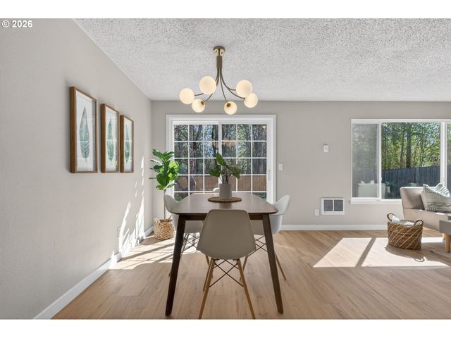 5820 Sw 187TH Pl, Beaverton, OR 97078