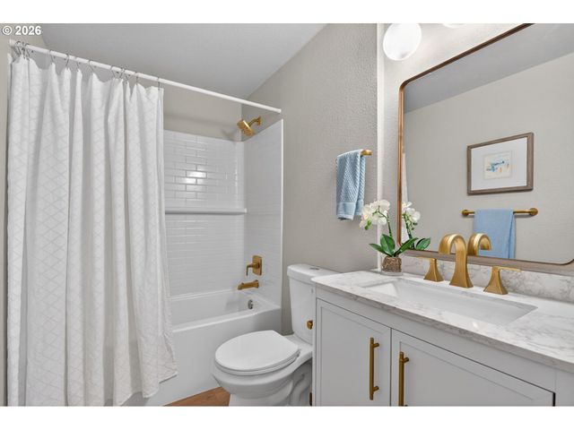 5820 Sw 187TH Pl, Beaverton, OR 97078