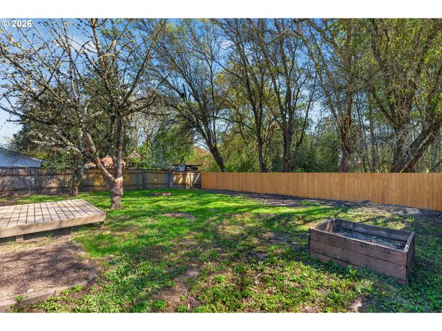 5820 Sw 187TH Pl, Beaverton, OR 97078