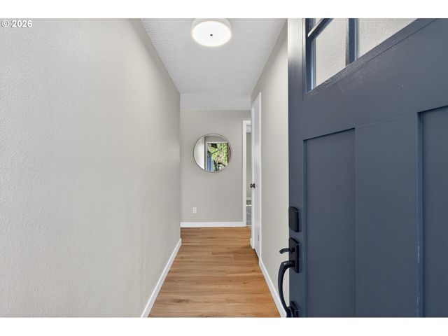 5820 Sw 187TH Pl, Beaverton, OR 97078