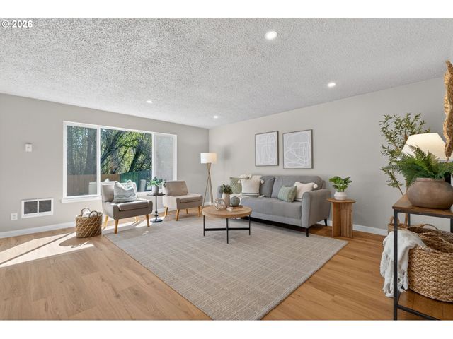 5820 Sw 187TH Pl, Beaverton, OR 97078