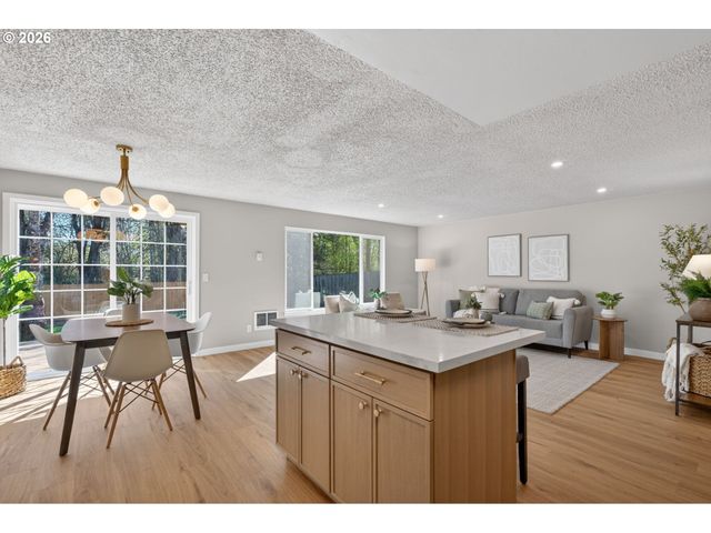 5820 Sw 187TH Pl, Beaverton, OR 97078