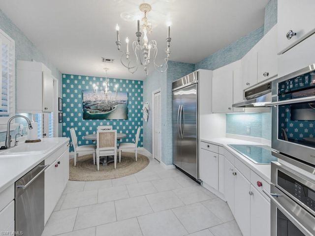 3000 Royal Marco WAY 221, Marco Island, FL 34145