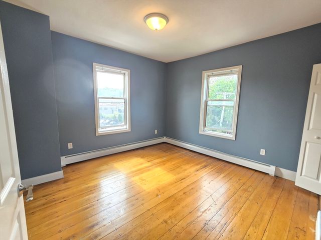 9-11 Bismarck St 3, Boston, MA 02130