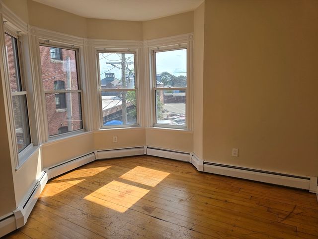 9-11 Bismarck St 3, Boston, MA 02130