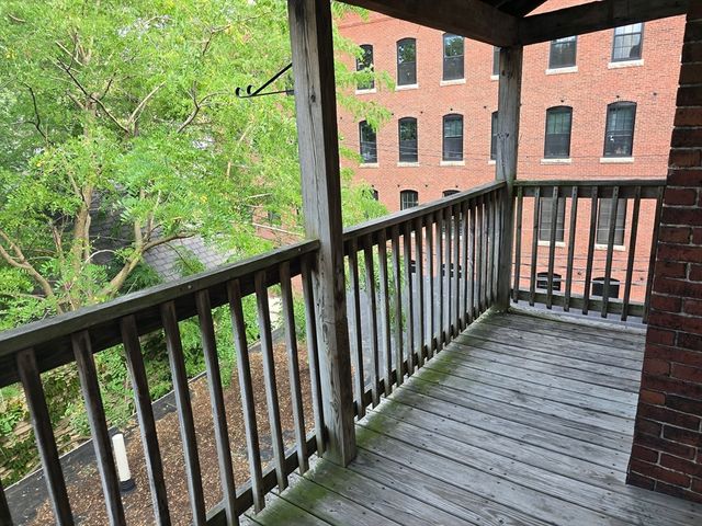 9-11 Bismarck St 3, Boston, MA 02130