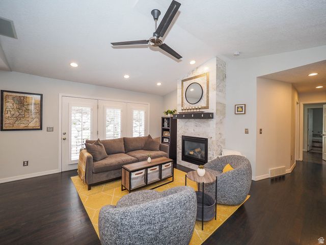 10193 S MAJESTIC CANYON RD, Sandy, UT 84092