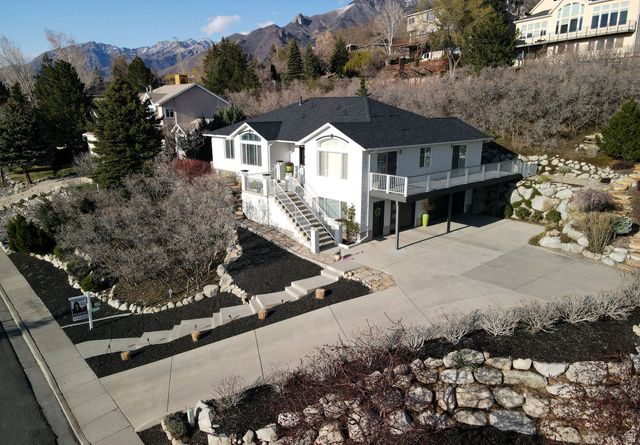 10193 S MAJESTIC CANYON RD, Sandy, UT 84092