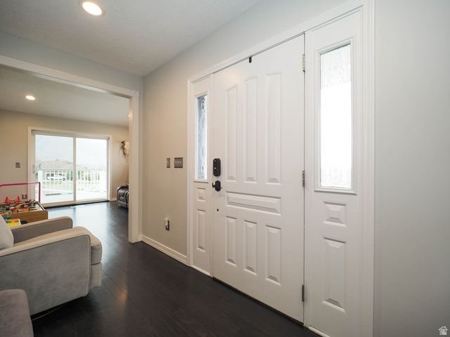 10193 S MAJESTIC CANYON RD, Sandy, UT 84092