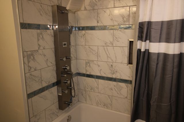 915 Hoban Avenue, Rockford, IL 61101