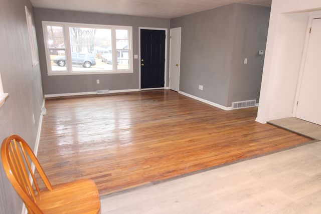 915 Hoban Avenue, Rockford, IL 61101