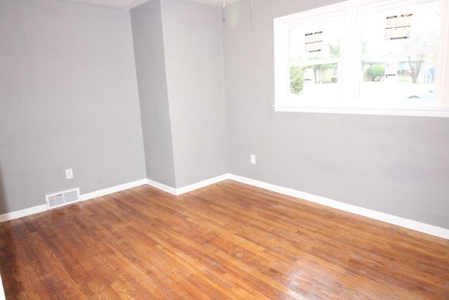 915 Hoban Avenue, Rockford, IL 61101