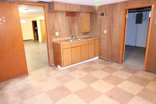 915 Hoban Avenue, Rockford, IL 61101