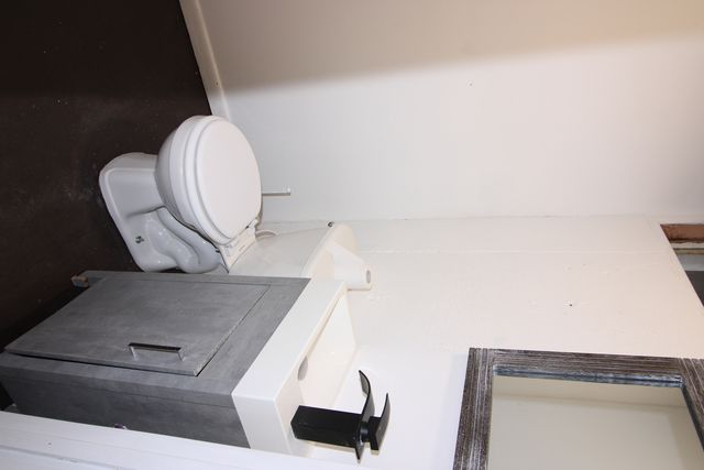 915 Hoban Avenue, Rockford, IL 61101