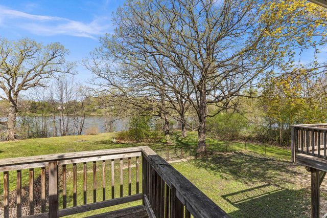 28508 Jocelyn Avenue, Chisago City, MN 55013