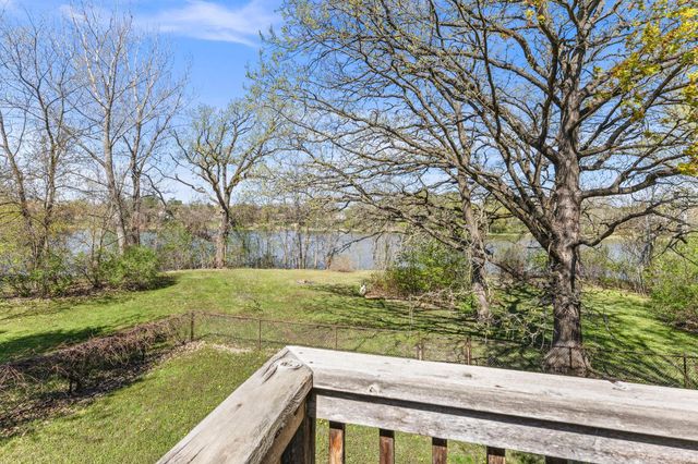 28508 Jocelyn Avenue, Chisago City, MN 55013