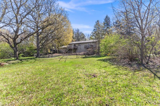 28508 Jocelyn Avenue, Chisago City, MN 55013