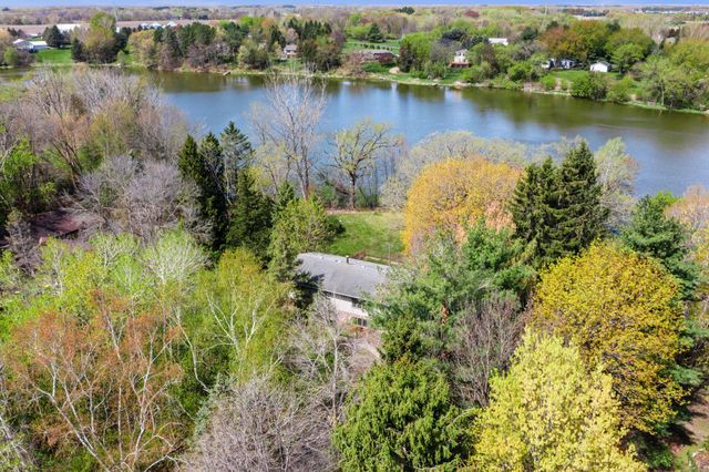 28508 Jocelyn Avenue, Chisago City, MN 55013