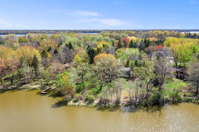 28508 Jocelyn Avenue, Chisago City, MN 55013