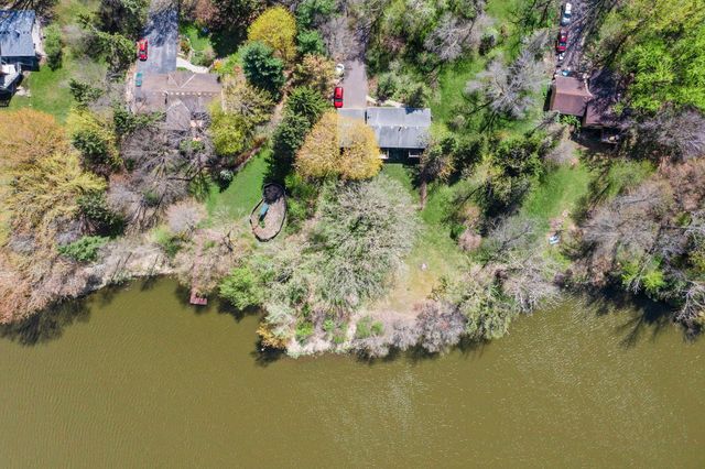 28508 Jocelyn Avenue, Chisago City, MN 55013