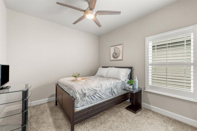 9437 SW 67TH LANE, Gainesville, FL 32608