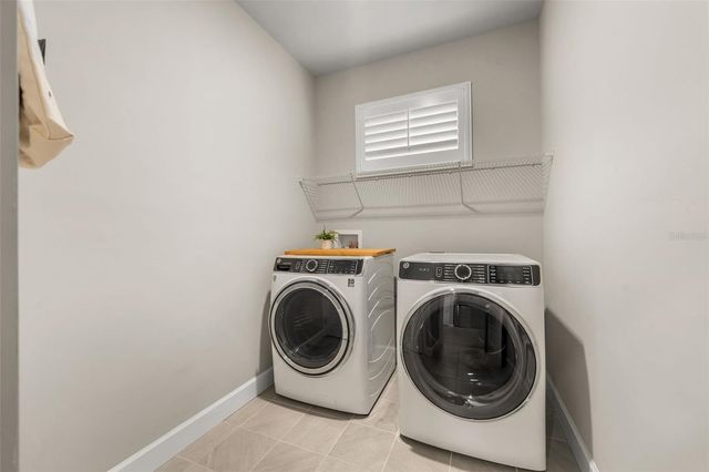 9437 SW 67TH LANE, Gainesville, FL 32608