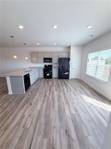 1017 Stiles Circle, Cartersville, GA 30120