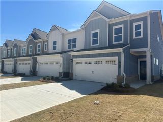1017 Stiles Circle, Cartersville, GA 30120